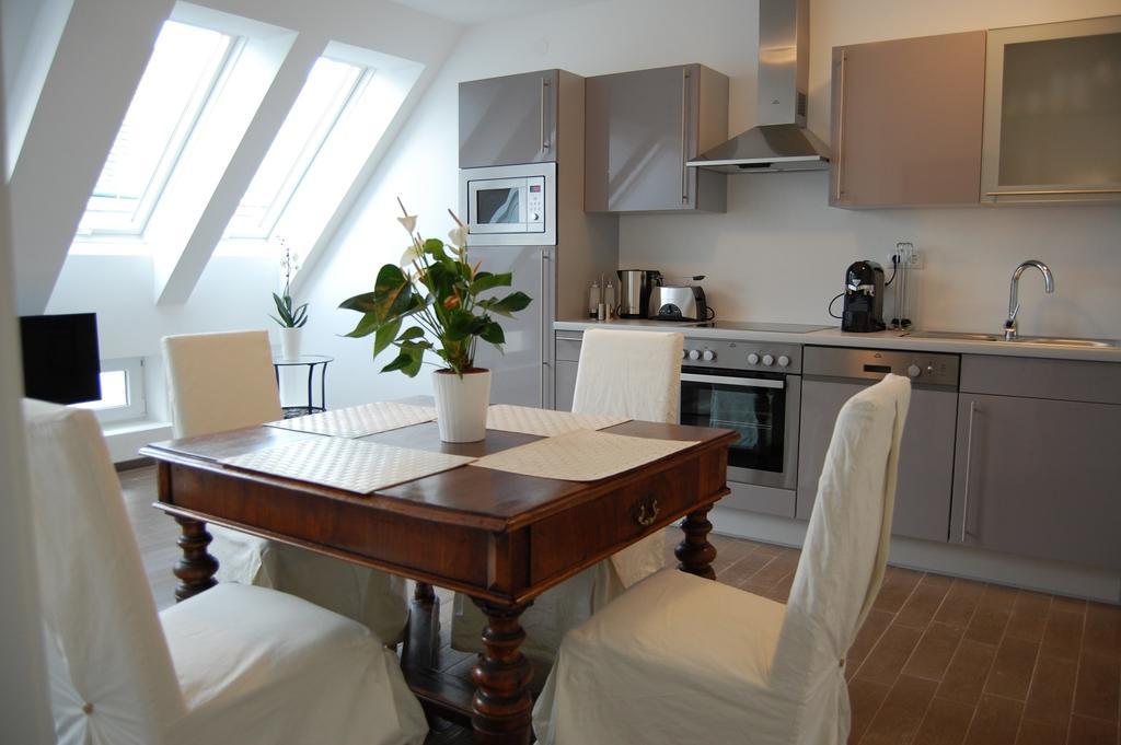 Alga Am Westbahnhof Apartment *